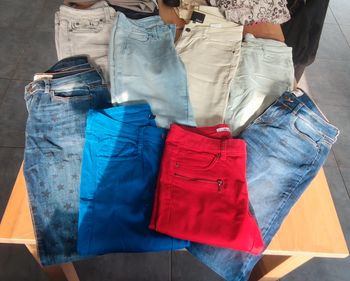 Lot 7 jeans + 1 offert