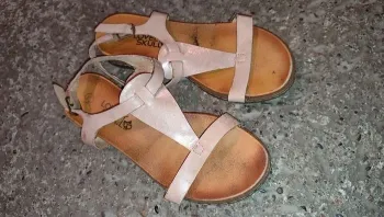Sandales