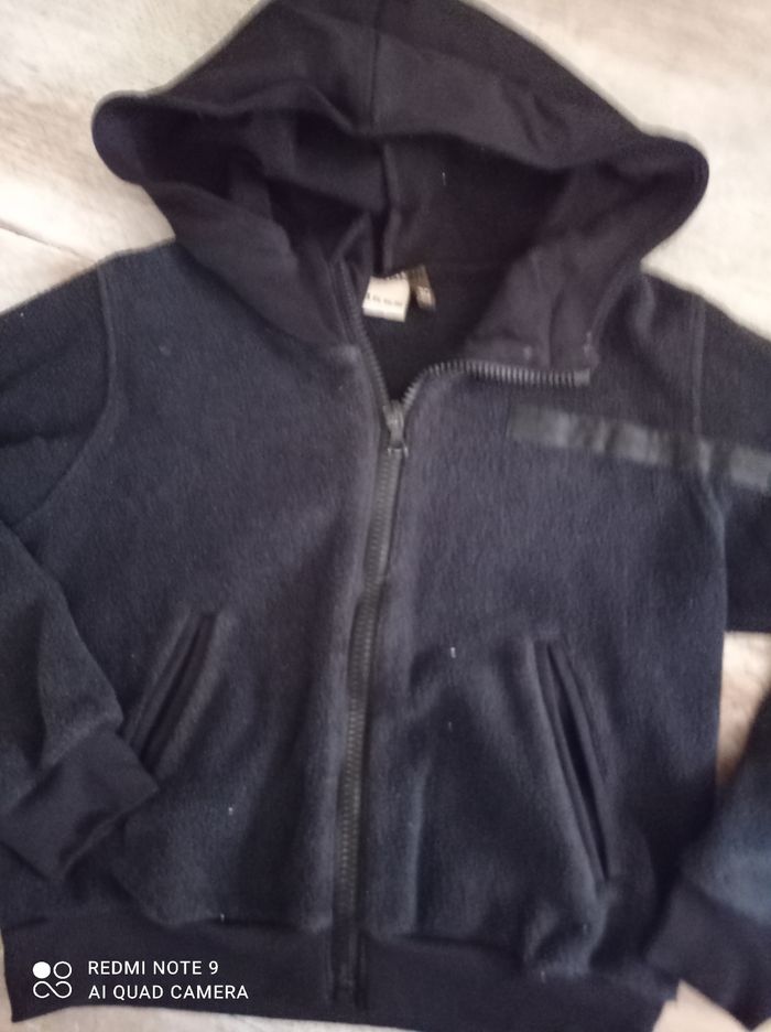 Lot 7 vêtements,+1