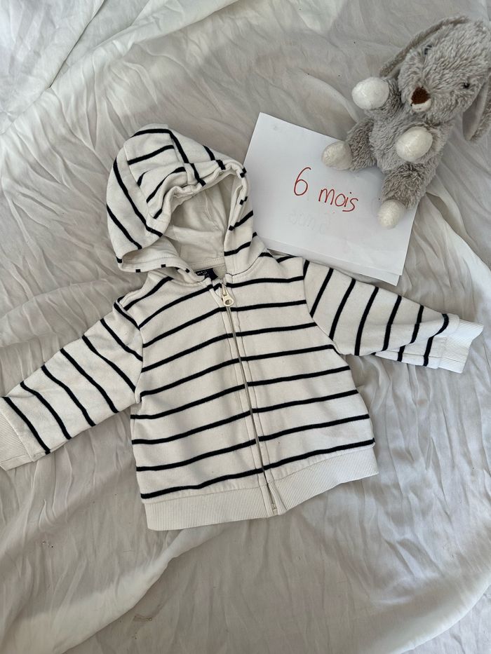 Veste à capuche zippé - photo numéro 1