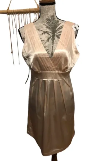 Robe satinée Gina Tricot