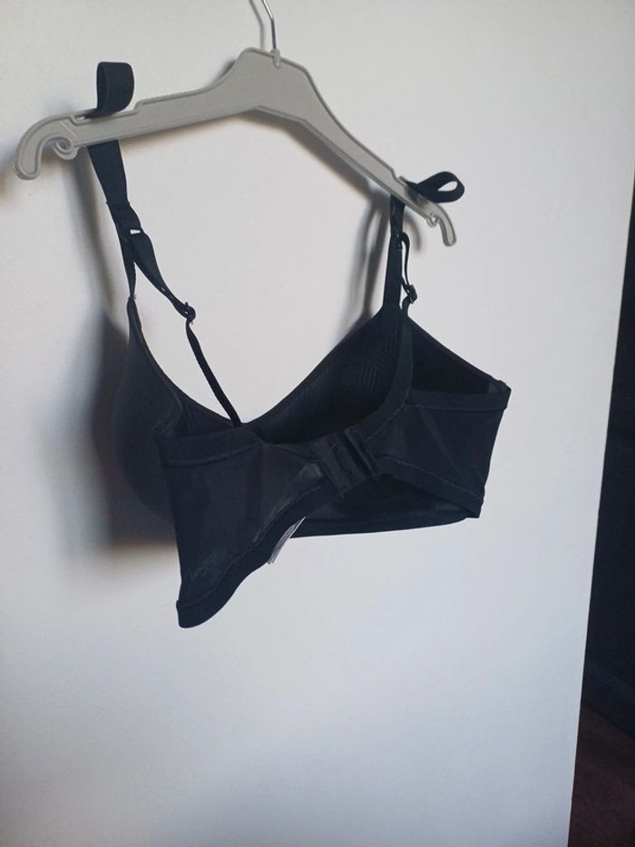 Bralette NEUVE Sloggi en 40/L - photo numéro 4
