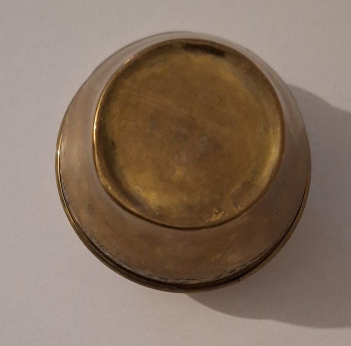 Mini cache-pot en laiton doré vintage - photo numéro 4