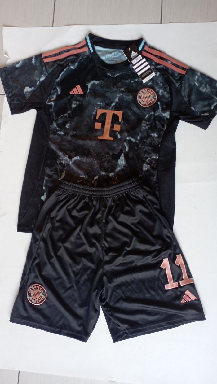 Maillot Bayern Munich coman taille 26