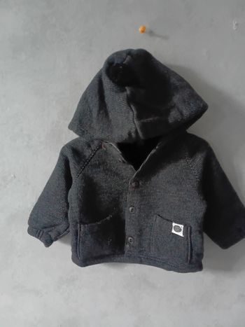 Sweat shirt kiabi 3 mois