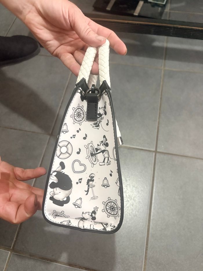 Loungefly steamboot - photo numéro 6