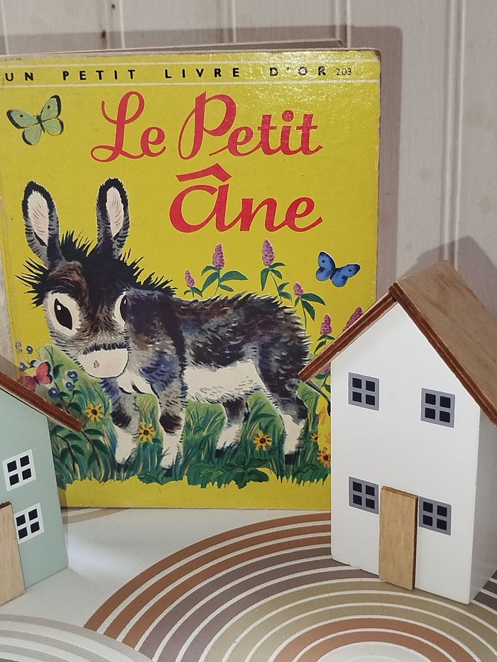 📚 Vintage Éditions des Deux coqs d'or Le petit Âne