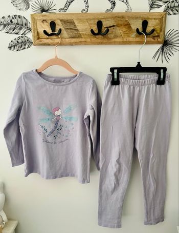 Pyjama 2 pièces manches longues fin bon état 5/6 ans Sergent Major lila