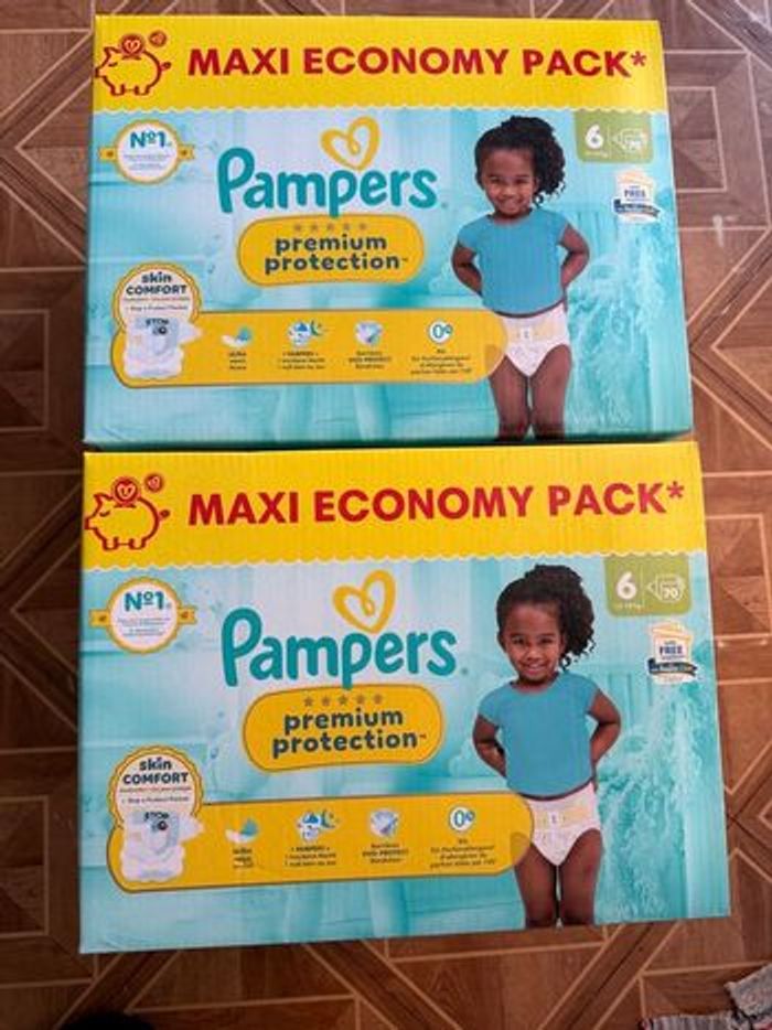 140 couches Pampers premium taille 6