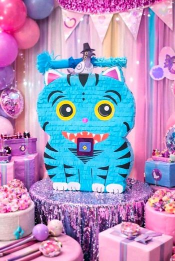 Pinata k-pop anniversaire 
