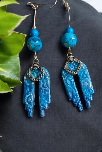 Boucles d'oreilles pendante baroque bleu
