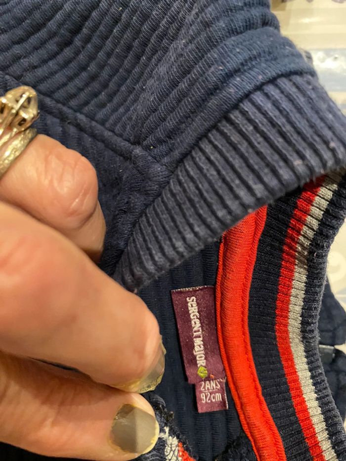 Lot vêtements garçon 2 ans - photo numéro 3