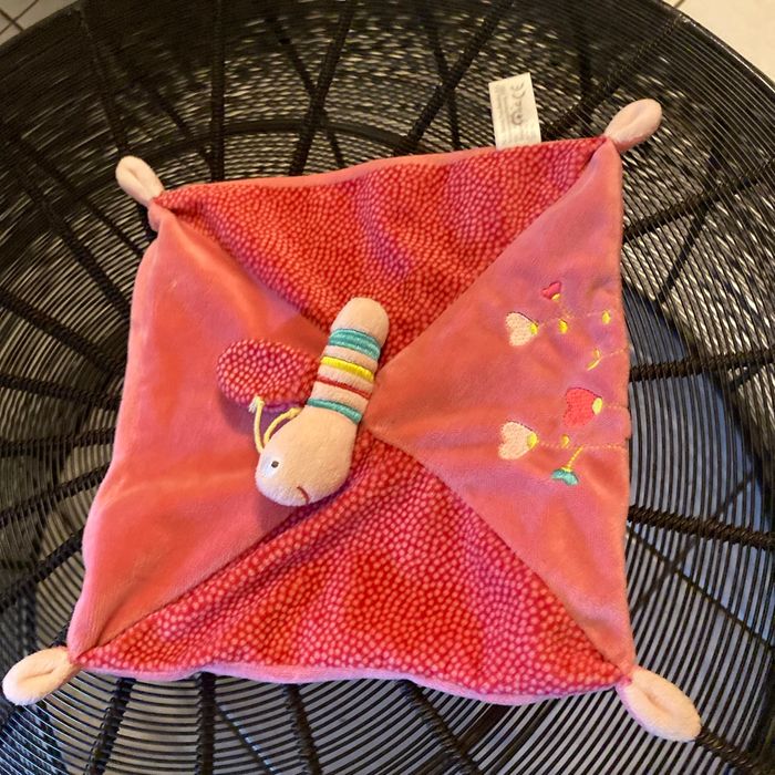 Doudou rose papillon de secours