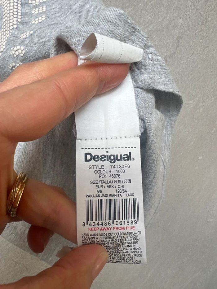 Ensemble 3 pièces desigual 5/6ans tee shirt et short - photo numéro 11