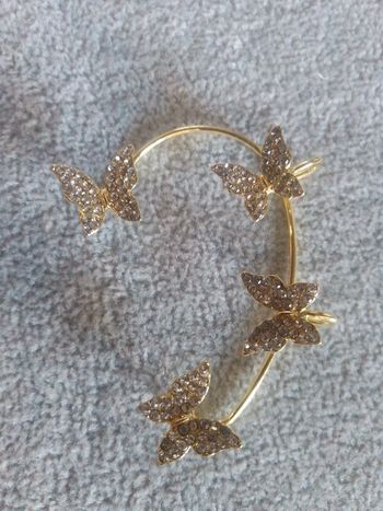 Boucle d'oreille papillons zirconium