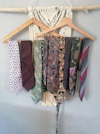 9 cravates 100 %soie Multicolore, imprimé, rayés, toutes marques 