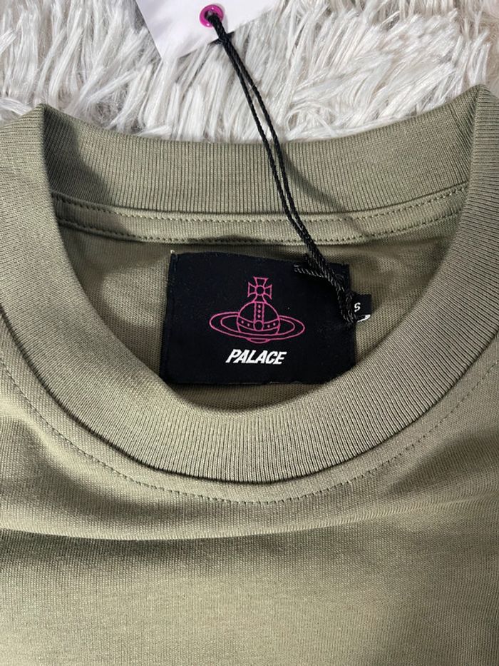 T-shirt Palace x Vivienne Westwood olive 🫒 - photo numéro 7