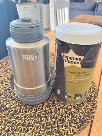 Thermos chauffe biberon nomade