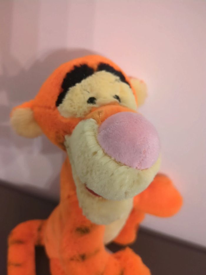 peluche Tigrou Disneyland - photo numéro 2