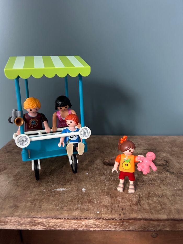 Playmobil 70093 famille et Rosalie - photo numéro 3