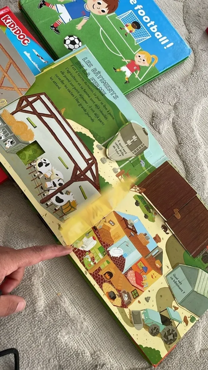 Lot de 9 livres Kididoc Nathan – livres interactifs enfants - photo numéro 7