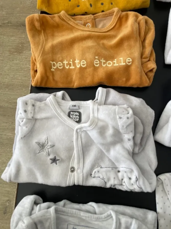Lot de 9 pyjamas grenouillère 1 mois - photo numéro 3