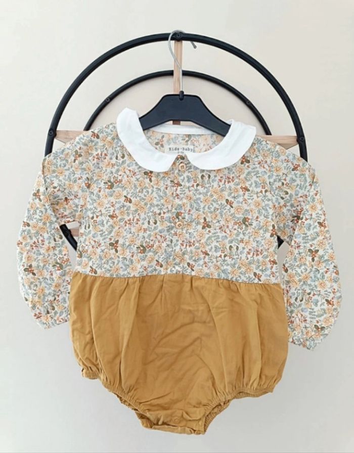 2-3 ans combishort barboteuse ( taille plutôt 3 ans )