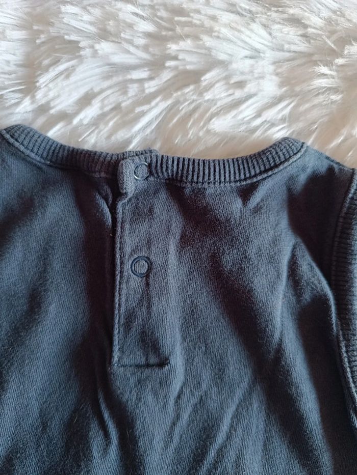 2€ Débardeur bleu marine T. 12 mois TAO - photo numéro 6