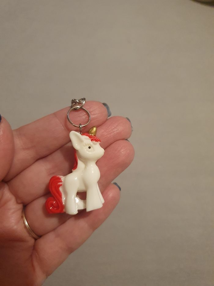 Lot bijoux enfant et porte clé licorne - photo numéro 4