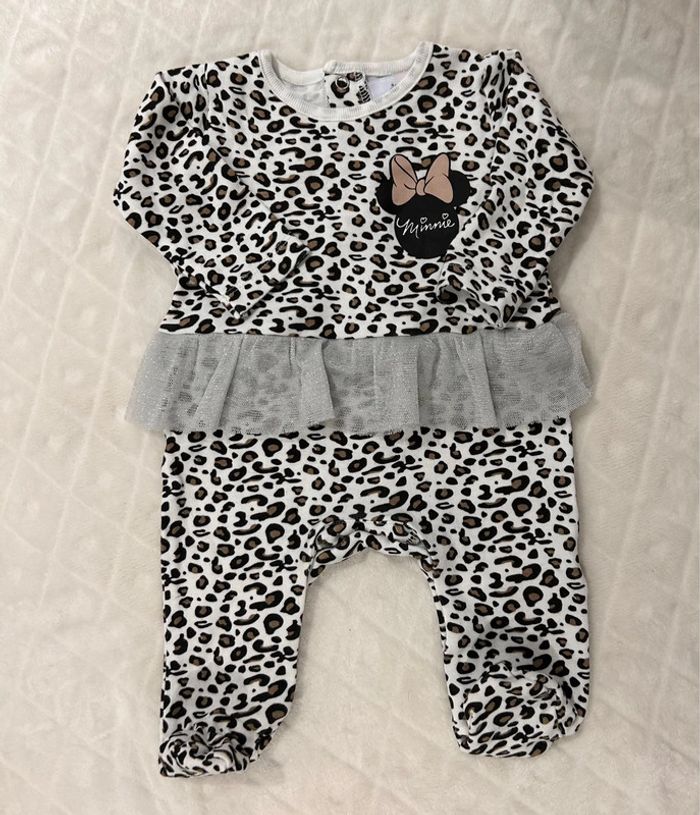Pyjama Disney, taille 0-3 mois