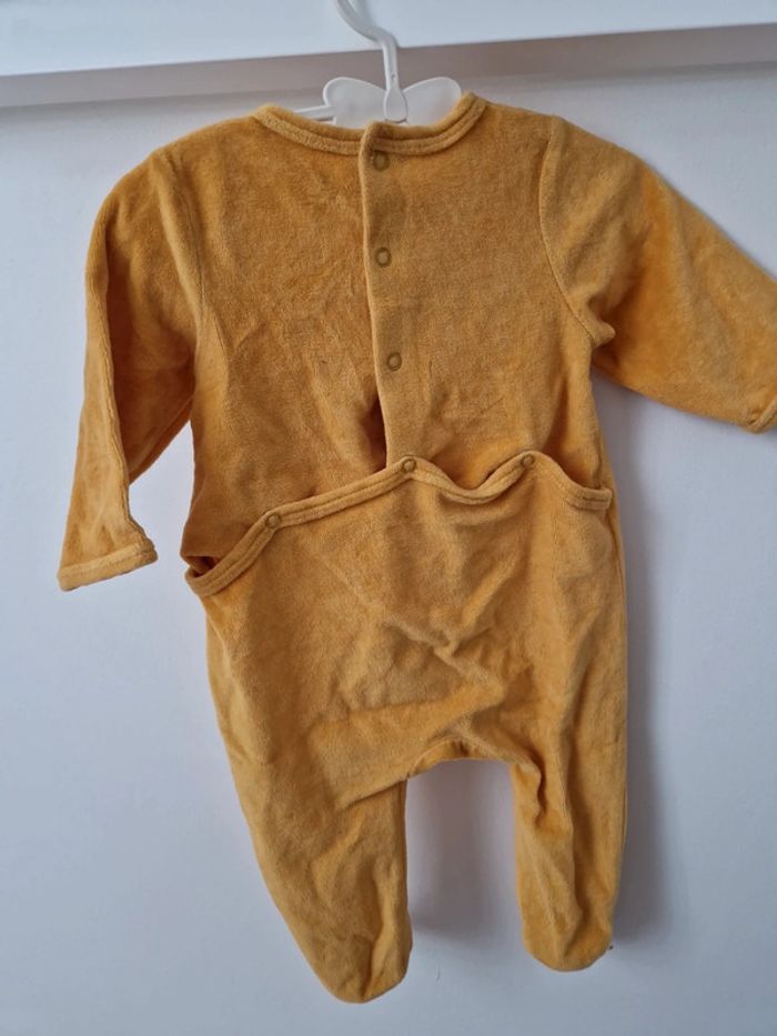 Grenouillère jaune pyjama velours 6mois - photo numéro 4