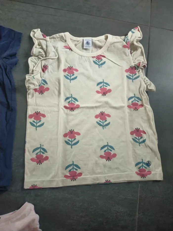 Lot tee-shirt manches courtes 8 ans - photo numéro 6