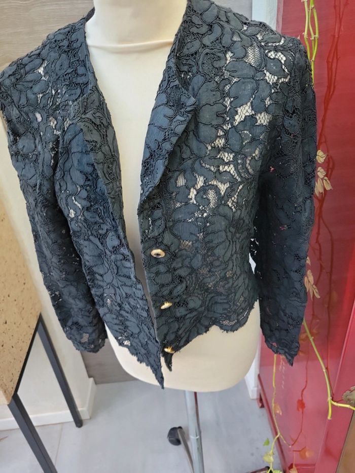 Tailleur avec jupe effet dentelle doublure taille 40 - photo numéro 4