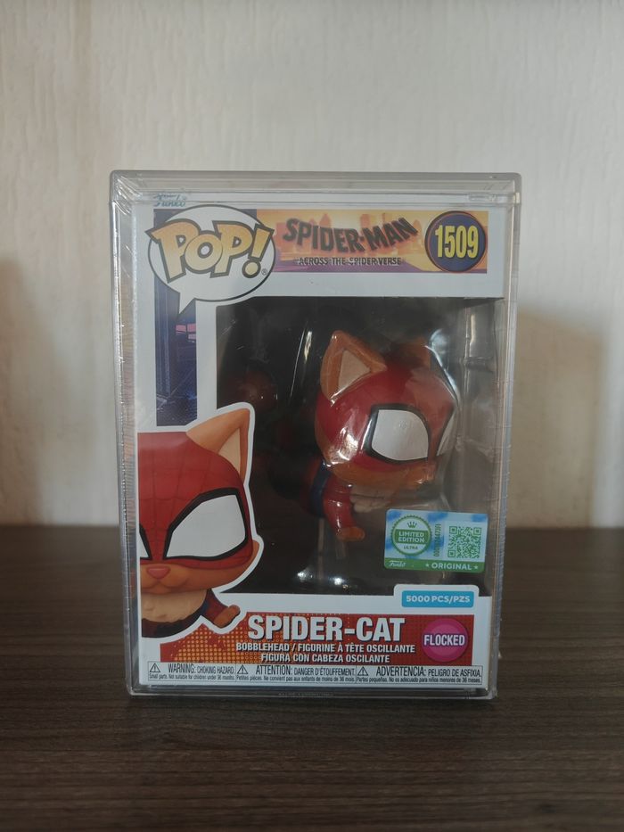 Funko pop spider cat flocked 1509, exclu 1500 pieces