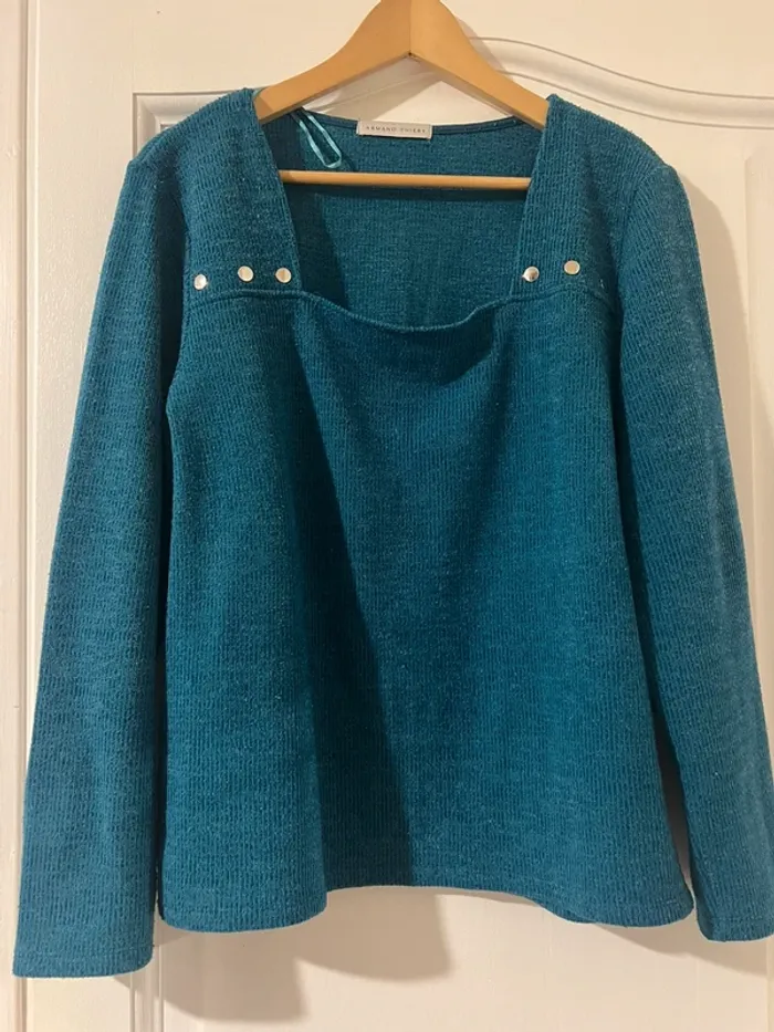 Pull Armand Thiery super tendance - taille M - photo numéro 2