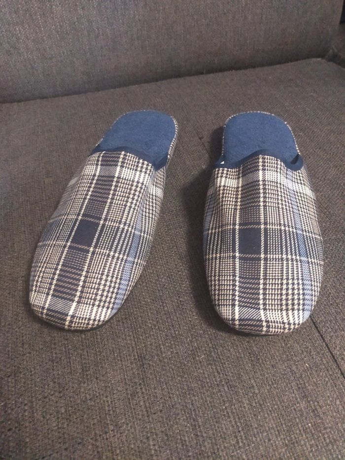Chaussons homme T 42 neufs carreaux bleu - photo numéro 17