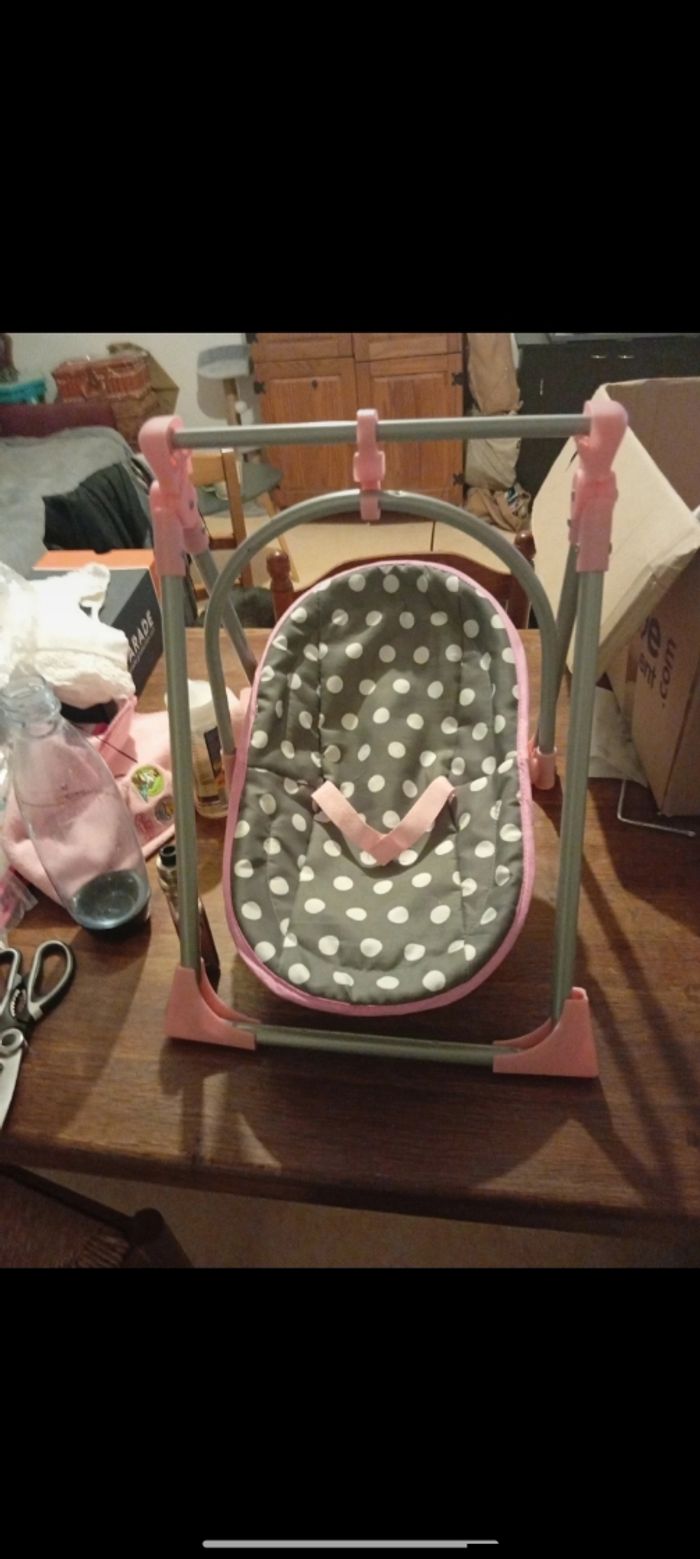 Jouet 2 en 1 balancelle et chaise haute pour poupee - photo numéro 3