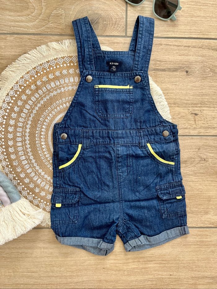 Salopette short effet jean Kiabi 18mois 💙 - photo numéro 2