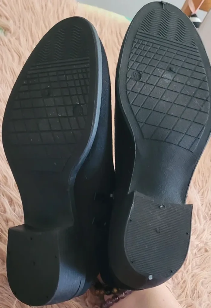 Bottines noires - photo numéro 4