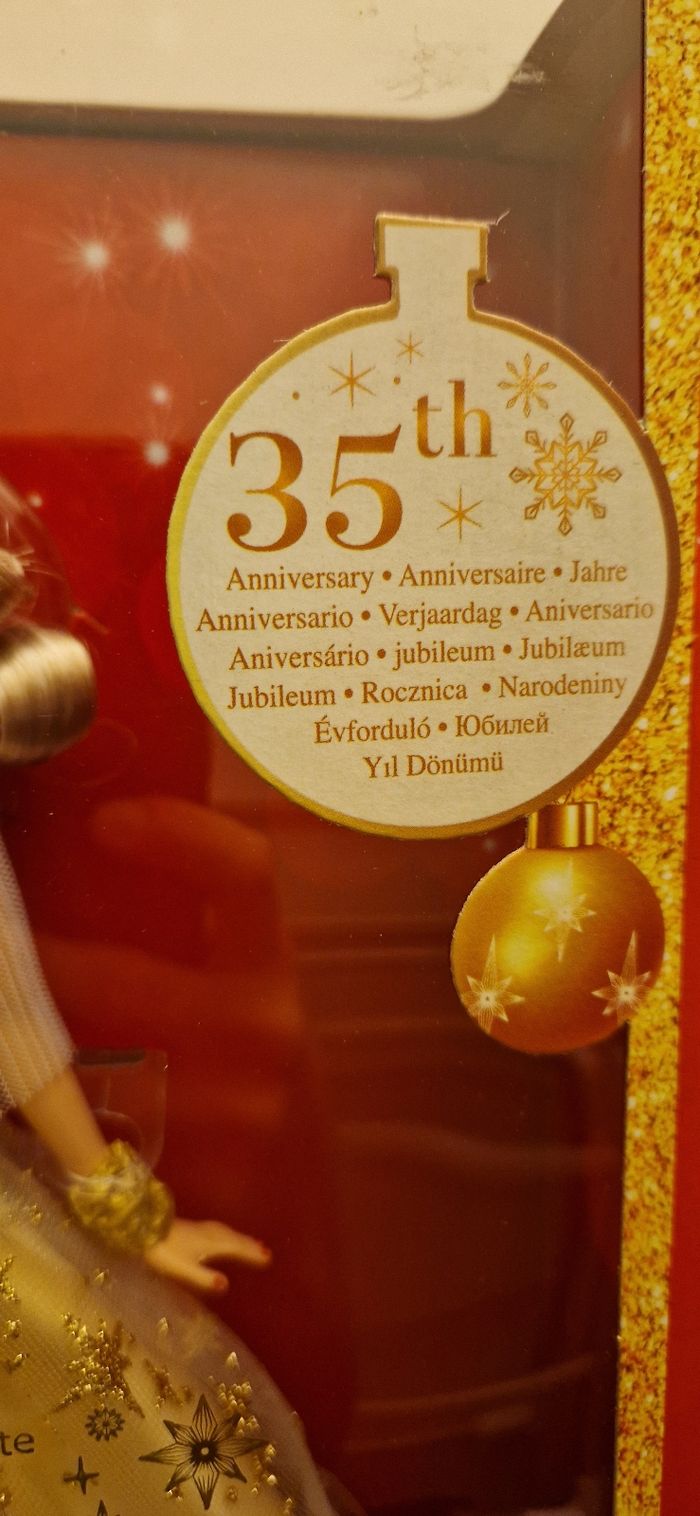 Barbie de Noël collector - photo numéro 2