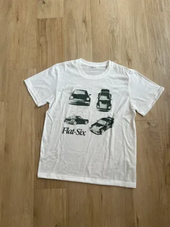 T-shirt Blanc Flat Six Taille M Y2K