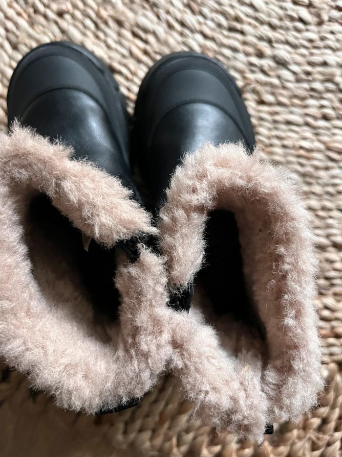 Bottines fourrées Zara 24 - photo numéro 4