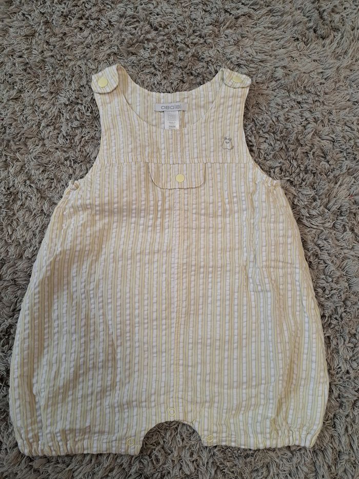 Combi-short bébé fille 9 mois