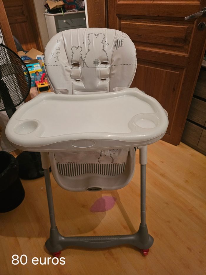 Chaise haute avec réducteur - photo numéro 4
