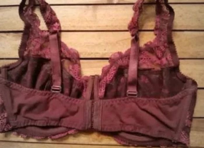 Soutien-Gorge bordeaux en dentelle - La Halle - photo numéro 2