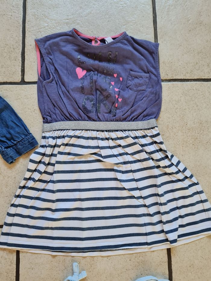 5 robes taille 4 ans - photo numéro 8