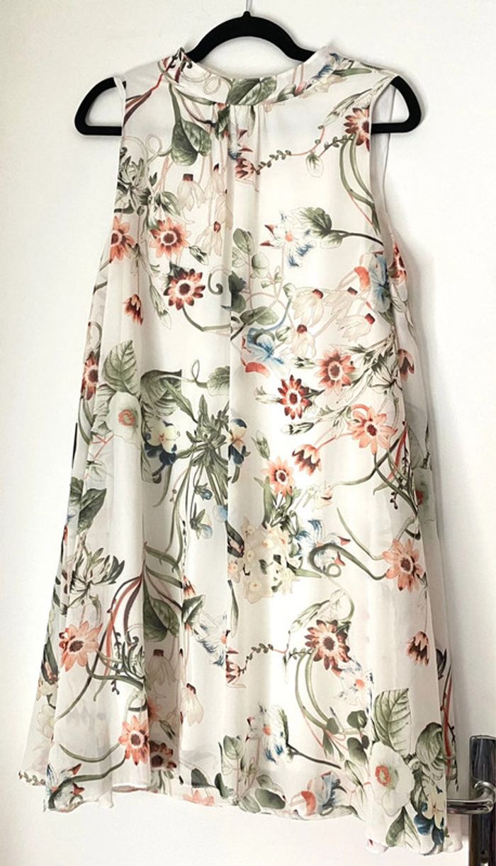 Robe Sans Manches Chic Imprimée Fleurs Taille M