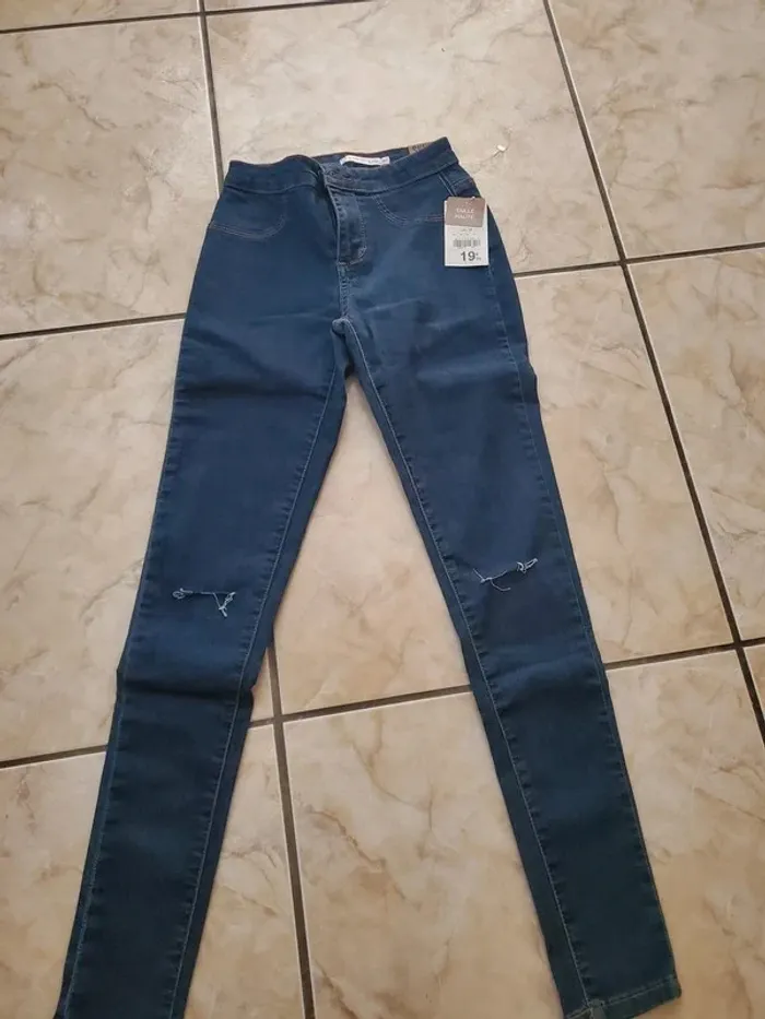 Jean tout neuf skinny taille haute Gemo Taille 34 - photo numéro 7