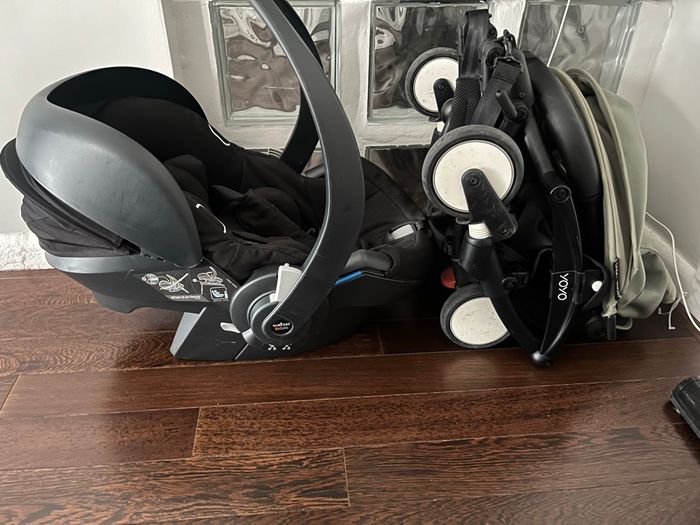 Poussette Stokke YOYO + cosy Besafe - photo numéro 5