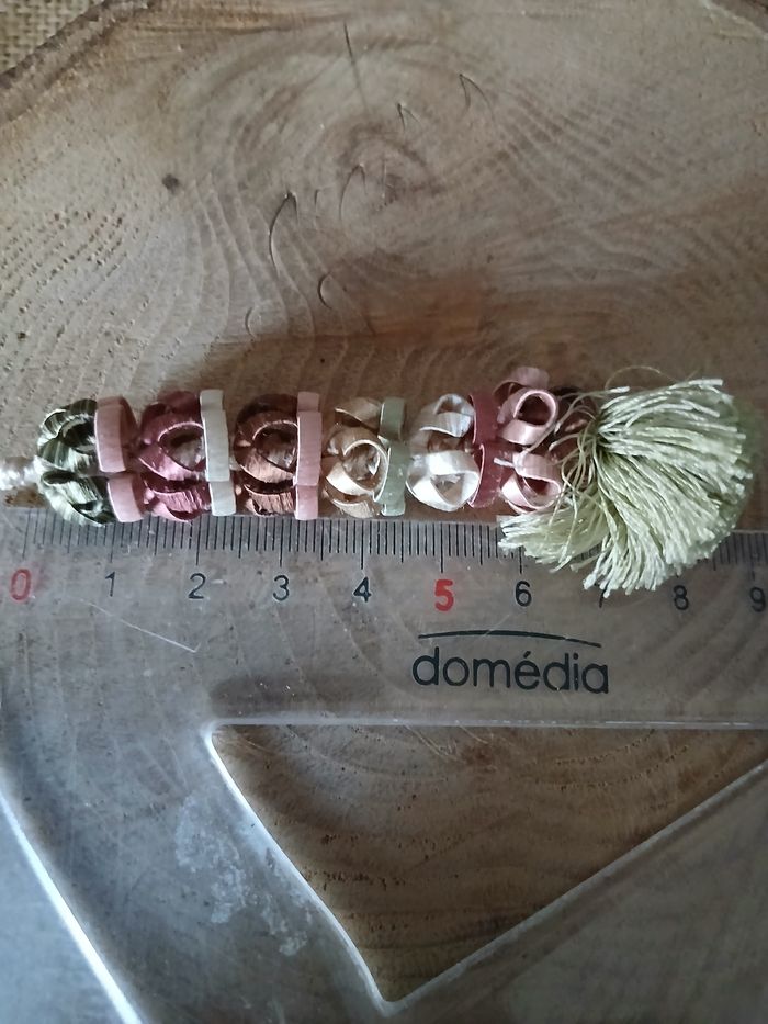 26 pompons long guipure vert bordeaux - photo numéro 5